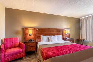 هتل Americas Best Value Inn Fredonia Ny