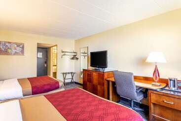 هتل Americas Best Value Inn Fredonia Ny