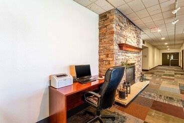 هتل Americas Best Value Inn Fredonia Ny