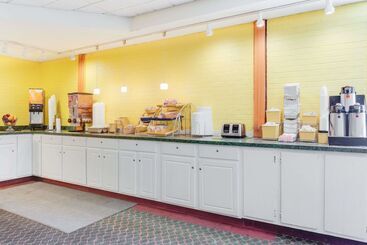 هتل Americas Best Value Inn Fredonia Ny