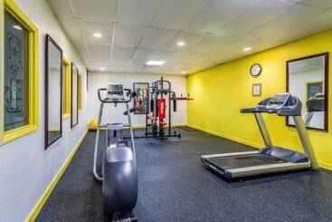 هتل Americas Best Value Inn Fredonia Ny