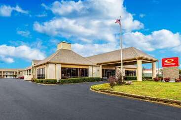 هتل Econo Lodge Naval Station Norfolk