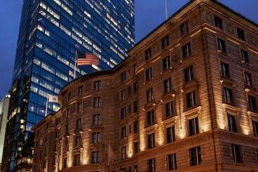 هتل Fairmont Copley Plaza
