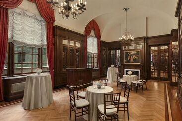 هتل Fairmont Copley Plaza