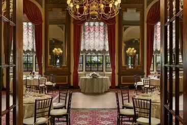 هتل Fairmont Copley Plaza