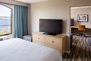 هتل Hilton Garden Inn Providence