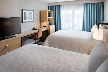 هتل Hilton Garden Inn Providence
