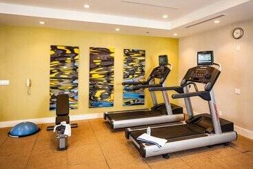 هتل Holiday Inn Express At Monterey Bay, An Ihg
