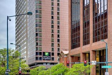 هتل Holiday Inn Express Denver Downtown, An Ihg