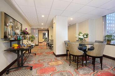 هتل Holiday Inn Express Denver Downtown, An Ihg