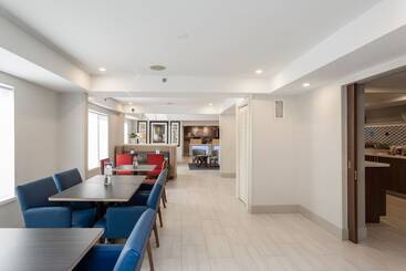 هتل Holiday Inn Express Keene, An Ihg
