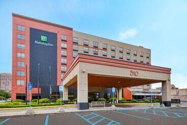هتل Holiday Inn Grand Rapids Downtown, An Ihg