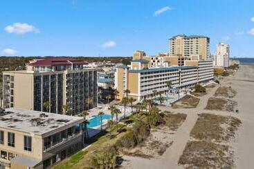 هتل Ocean Crest Inn And Suites