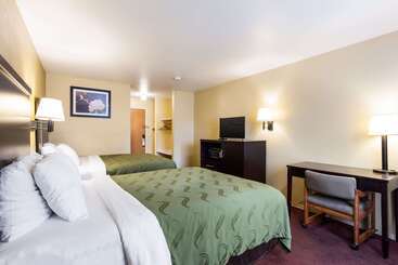 هتل Quality Inn Airport
