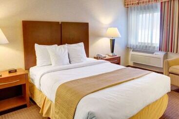 هتل Quality Inn Jessup   Columbia South Near Fort Meade