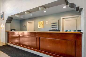 هتل Quality Inn & Suites Jacksonville-baymeadows