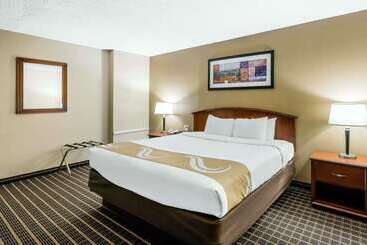 酒店 Quality Inn & Suites Sevierville  Pigeon Forge