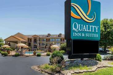 酒店 Quality Inn & Suites Sevierville  Pigeon Forge