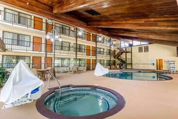 酒店 Quality Inn & Suites Sevierville  Pigeon Forge