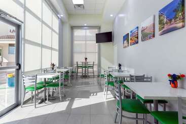 هتل Quality Inn University North I75