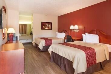 هتل Red Roof Inn Montgomery  Midtown