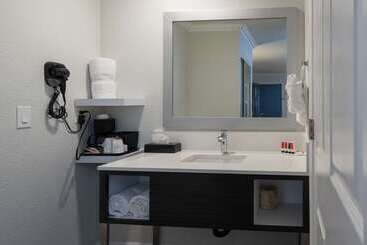 هتل Rodeway Inn Milpitas Near Great Mall