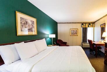 هتل The View Inn & Suites Bethlehem / Allentown / Lehigh Airport
