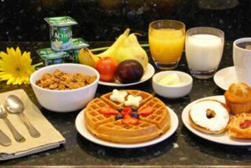 هتل The View Inn & Suites Bethlehem / Allentown / Lehigh Airport