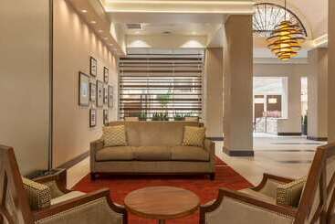 Embassy Suites Hotel Baton Rouge