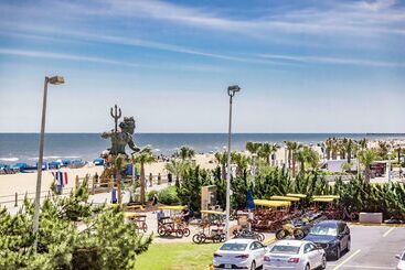 Hampton Inn Virginia Beachoceanfront North