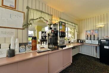 هتل Americas Best Value Inn Satellite Beach Melbourne