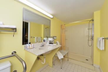هتل Americas Best Value Inn Satellite Beach Melbourne