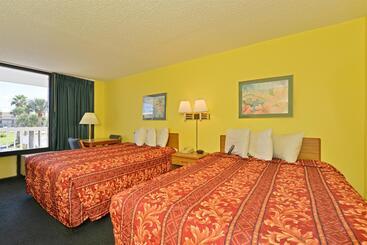 هتل Americas Best Value Inn Satellite Beach Melbourne