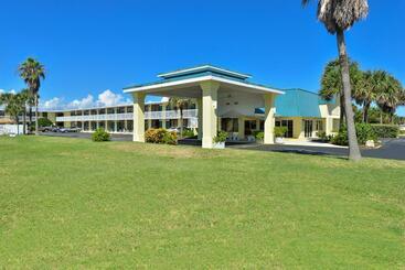 هتل Americas Best Value Inn Satellite Beach Melbourne