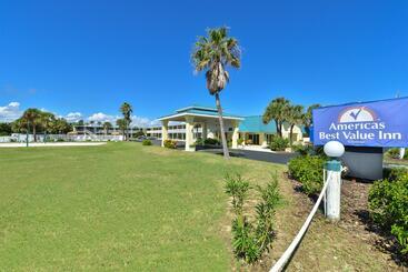 هتل Americas Best Value Inn Satellite Beach Melbourne