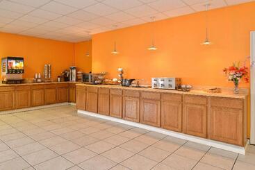 هتل Americas Best Value Inn Tulsa I 44