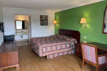 هتل Baton Rouge West Inn