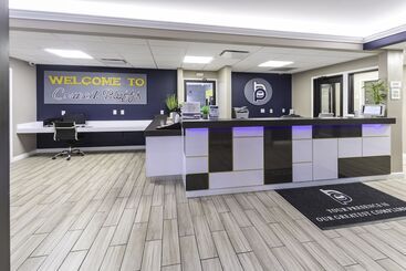 Bridgepointe Inn & Suites By Bphotels, Council Bluffs, Omaha Area
