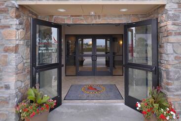 酒店 Cottonwood Inn And Conference Center