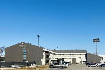 هتل Country Inn & Suites By Radisson, Lincoln Airport, Ne