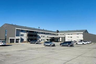 هتل Country Inn & Suites By Radisson, Lincoln Airport, Ne