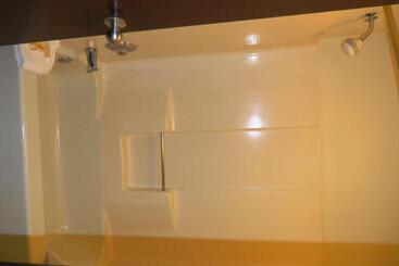 هتل Days Inn By Wyndham Plainfield