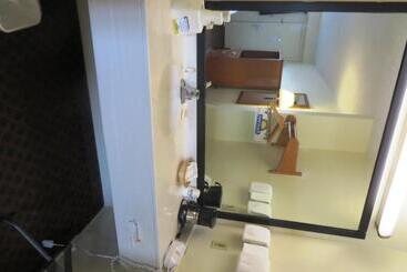 هتل Days Inn By Wyndham Plainfield
