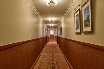 هتل Dearborn Inn, Autograph Collection