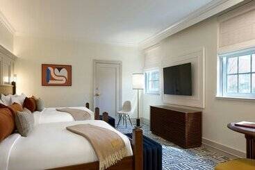 هتل Dearborn Inn, Autograph Collection