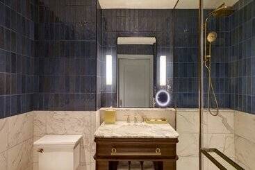 هتل Dearborn Inn, Autograph Collection
