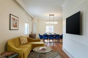 هتل Dearborn Inn, Autograph Collection