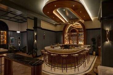 هتل Dearborn Inn, Autograph Collection