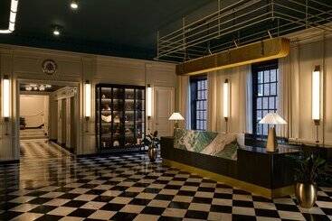 هتل Dearborn Inn, Autograph Collection