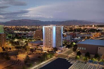 Doubletree By Hilton Hotel Albuquerque